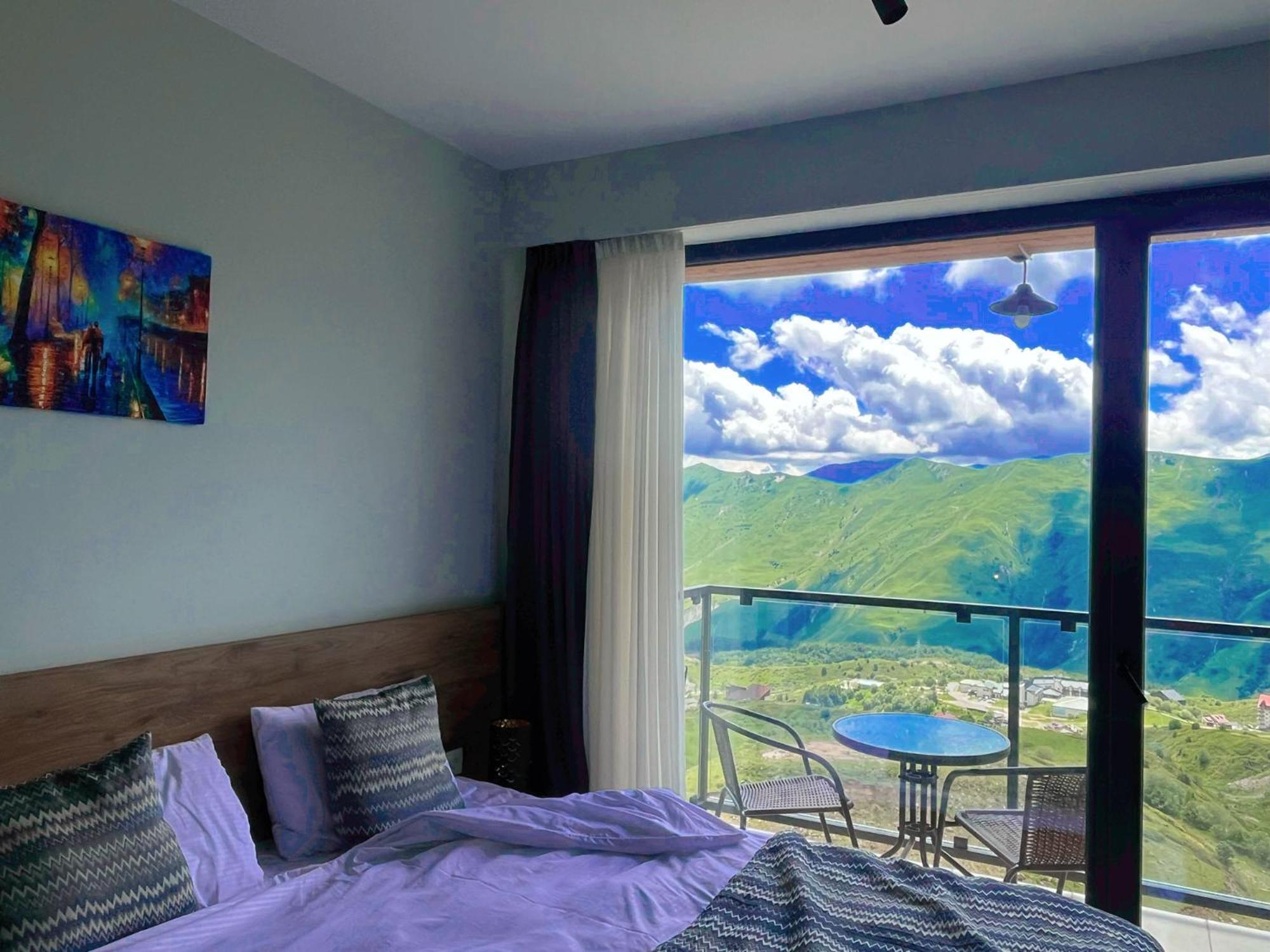 gudauri amazing mountain view Apartment Bagian luar foto